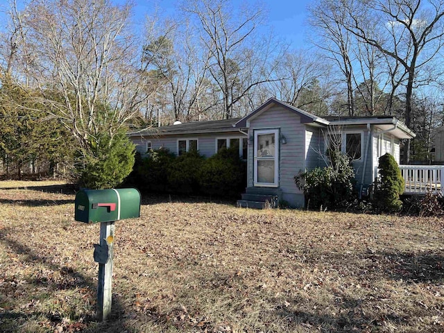 view of front of property