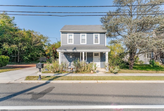 view of front of property