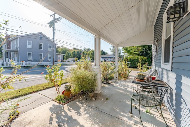 view of patio featuring covered porch