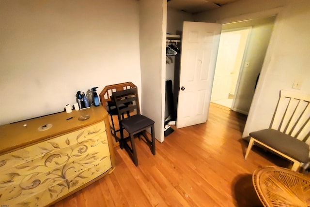 living area featuring hardwood / wood-style flooring