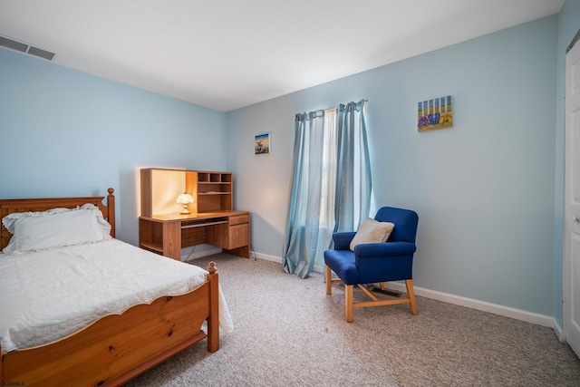 view of carpeted bedroom