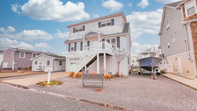 view of front of property featuring a porch