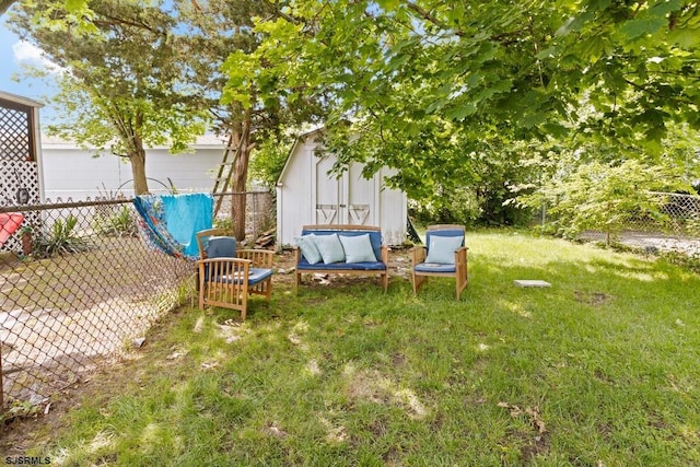 view of yard with a storage shed