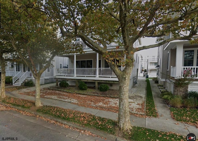 view of front facade with covered porch