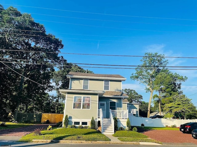 view of front property