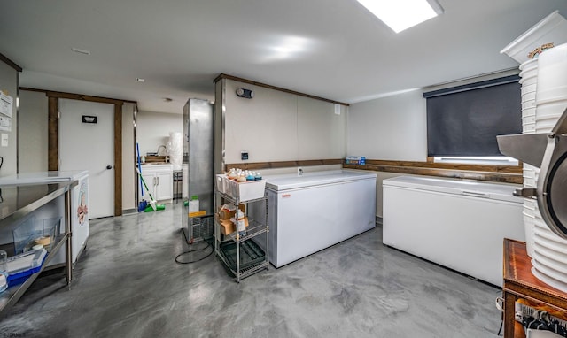 laundry area featuring washer and dryer