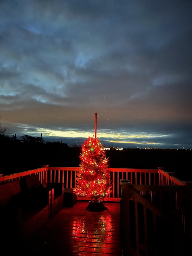 view of deck at dusk