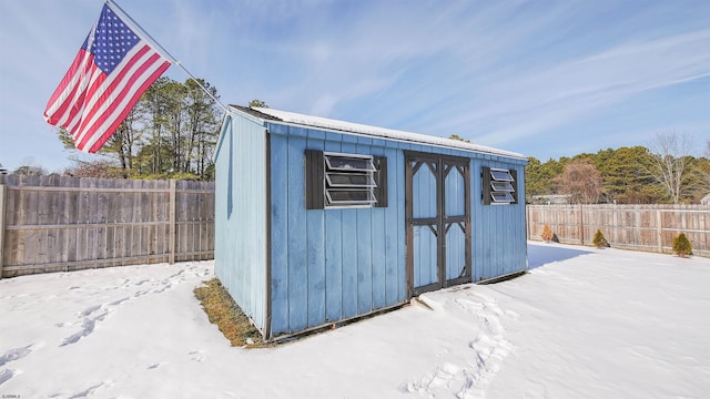 view of outbuilding