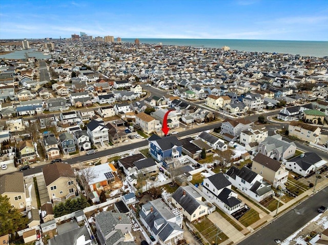 bird's eye view featuring a water view