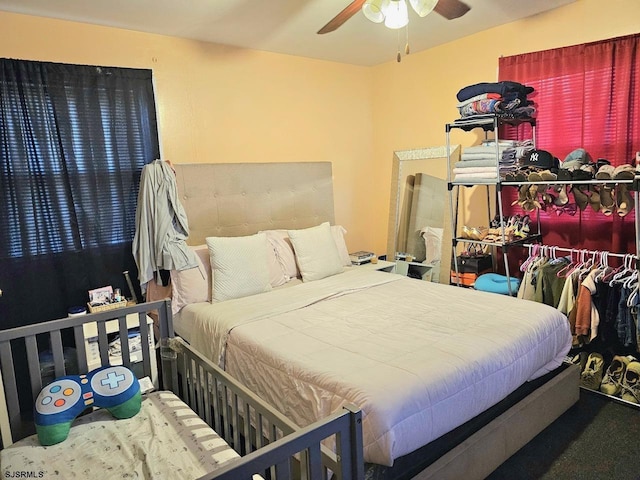 bedroom featuring ceiling fan