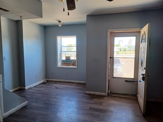 entrance foyer featuring dark hardwood / wood-style floors and ceiling fan