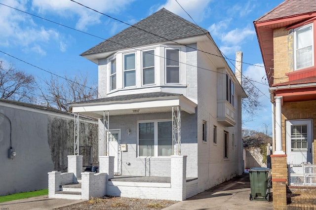 view of front of house featuring covered porch