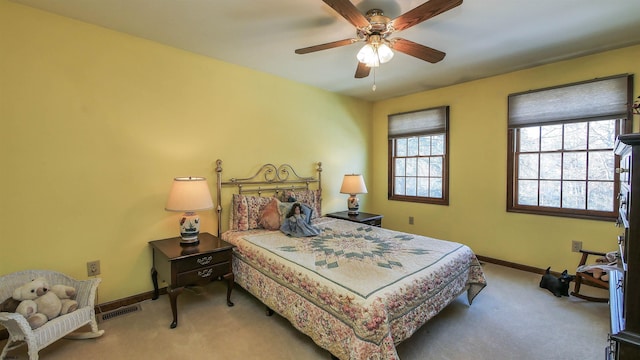 bedroom featuring carpet floors and ceiling fan