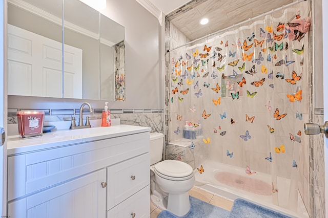 bathroom featuring tile patterned flooring, crown molding, toilet, and a shower with shower curtain