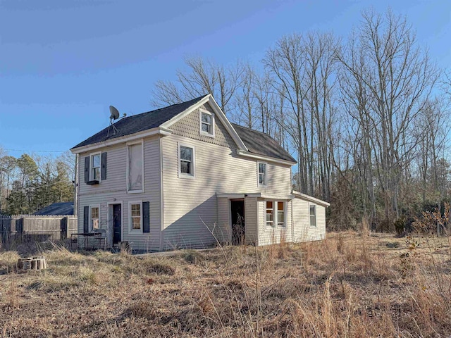 view of side of property