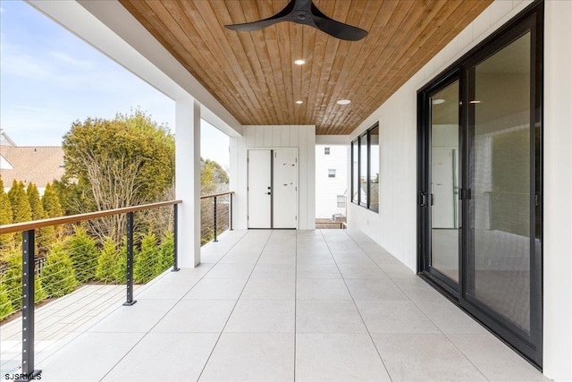 balcony with ceiling fan