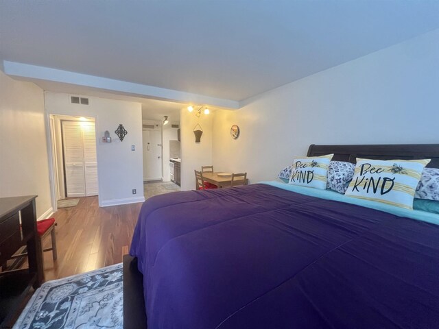 101 S Raleigh Unit 513, Atlantic City, NJ 08401 - bedroom with hardwood / wood-style floors