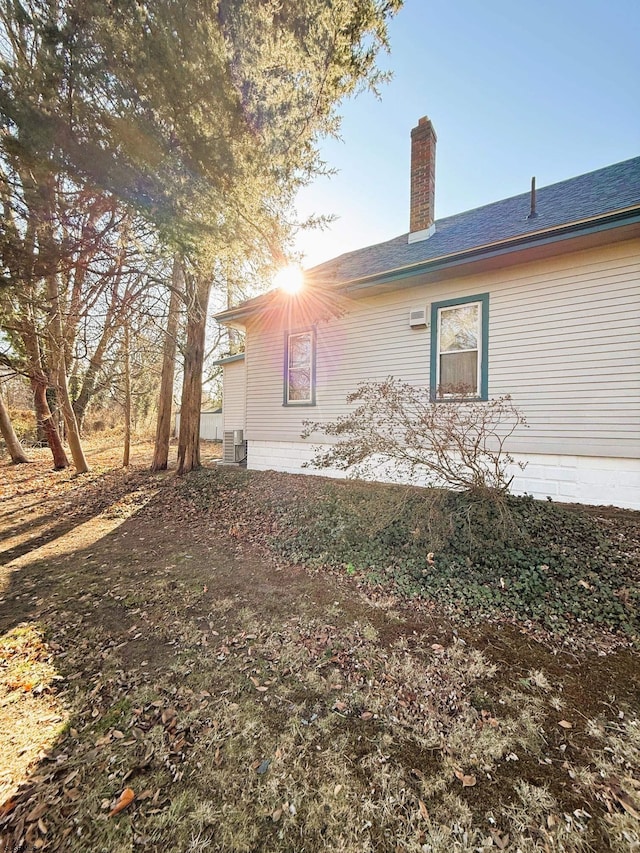 view of home's exterior