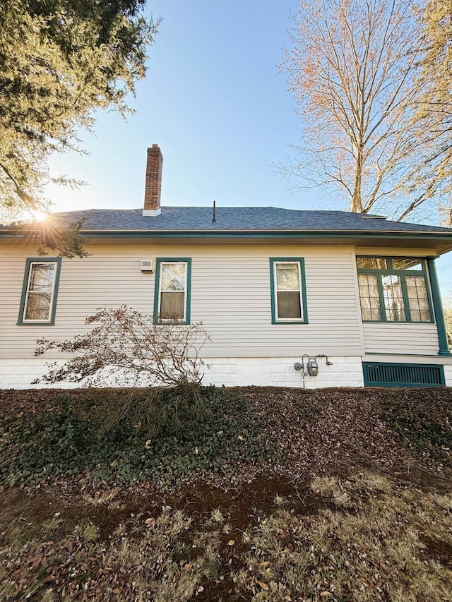 view of home's exterior