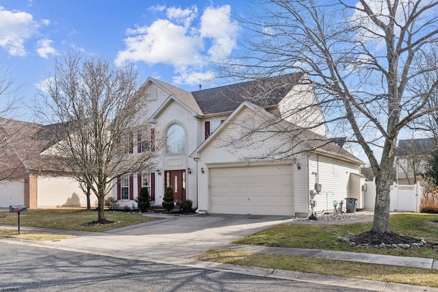 view of front facade featuring a garage