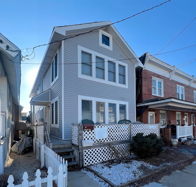 view of front facade with a porch