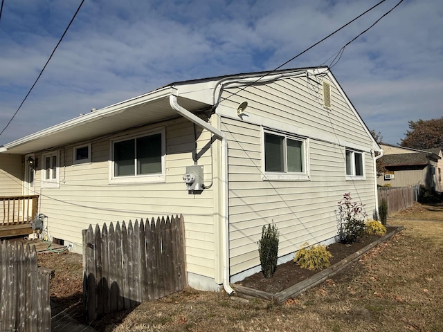 view of home's exterior