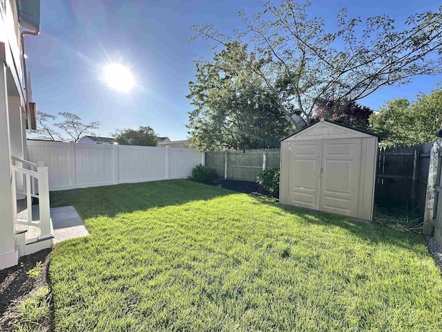 706B Lagoon Blvd Unit B, Brigantine, NJ 08203 - view of yard