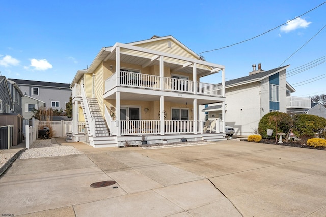 view of front of home with a porch