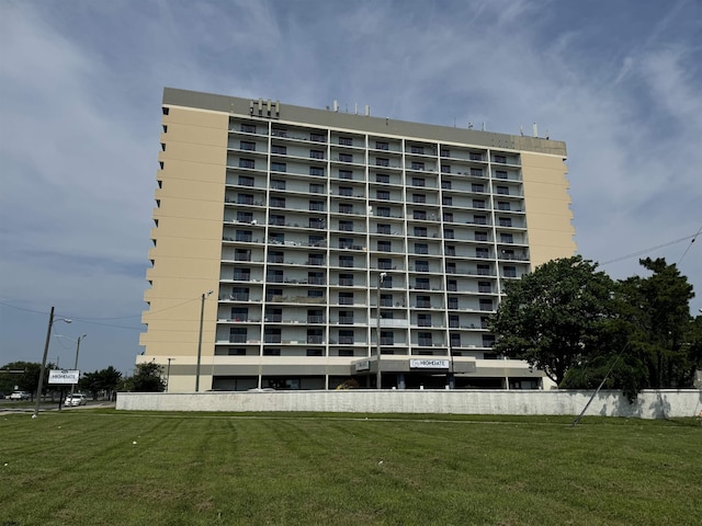 view of building exterior