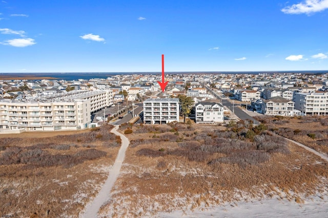 drone / aerial view with a view of city