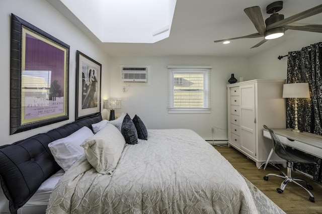 bedroom featuring ceiling fan, wood finished floors, a wall mounted air conditioner, a baseboard heating unit, and recessed lighting