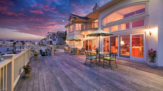 deck featuring outdoor dining space