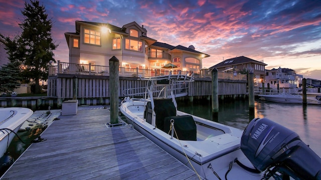 dock area featuring a water view