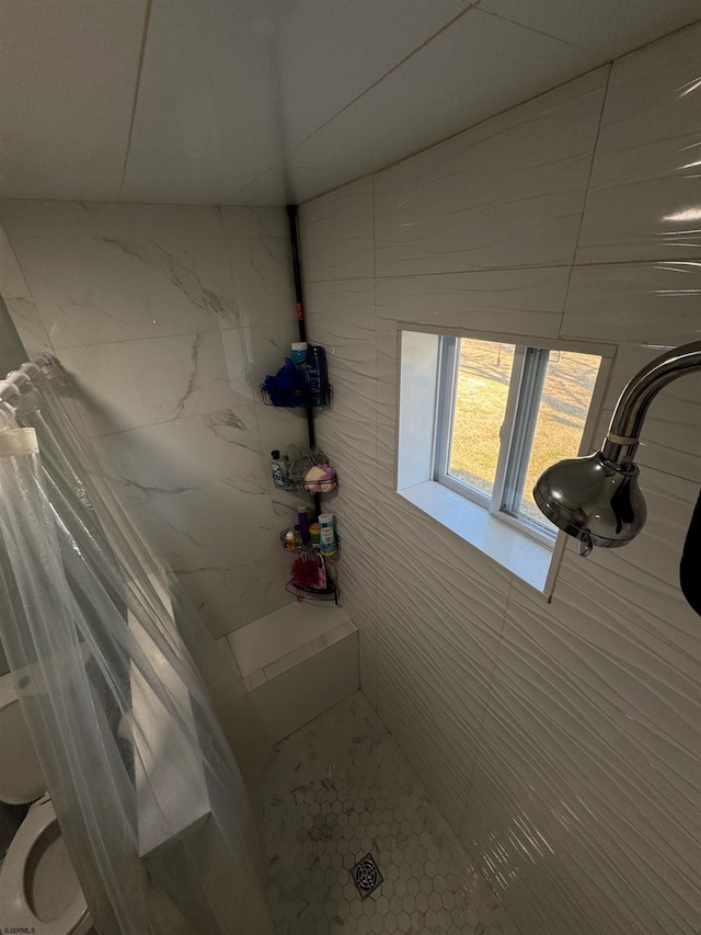 200 E Park Ave, Pleasantville, NJ 08232 - full bath with tiled shower