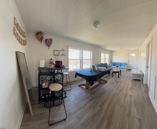 200 E Park Ave, Pleasantville, NJ 08232 - playroom with baseboards and wood finished floors