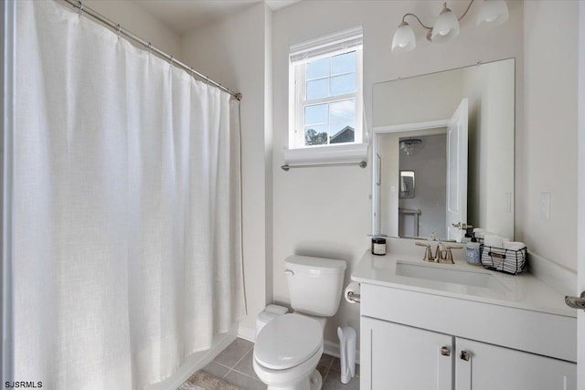 full bath with tile patterned flooring, a shower with curtain, vanity, and toilet