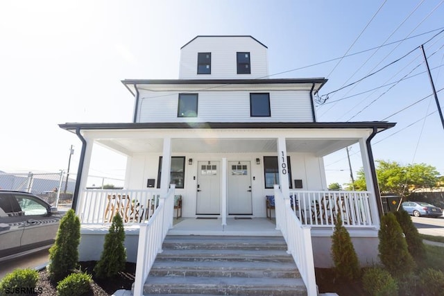 view of front facade with covered porch