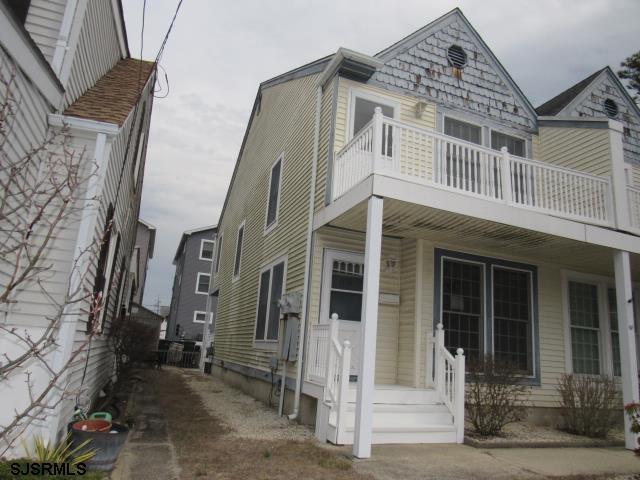 view of home's exterior featuring a balcony