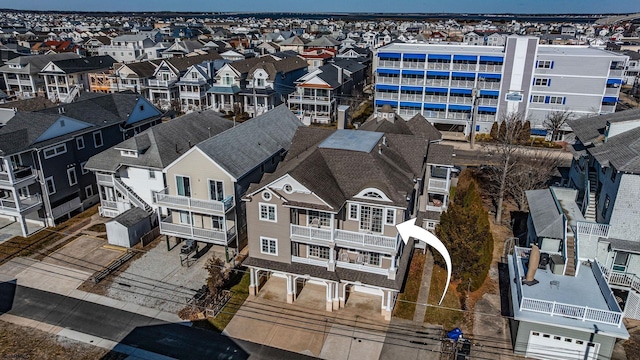 birds eye view of property featuring a residential view