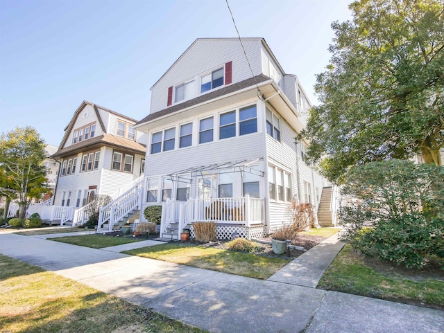 view of front of house