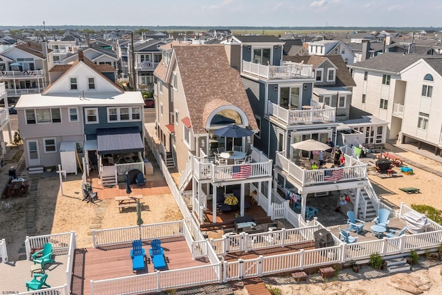 drone / aerial view featuring a residential view