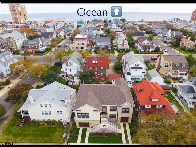 drone / aerial view featuring a residential view