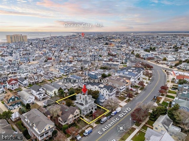 drone / aerial view featuring a residential view