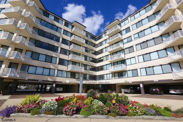 view of building exterior