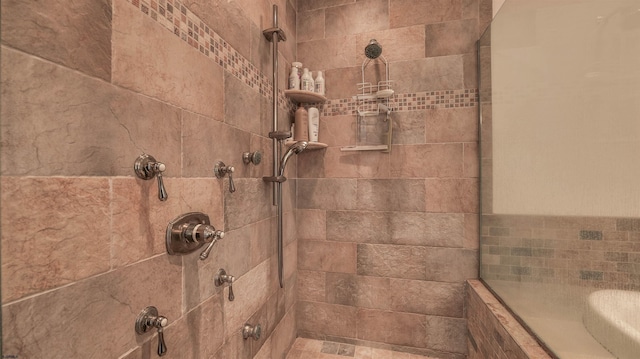 1905 Glenwood Dr, Ocean City, NJ 08226 - bathroom featuring a tile shower