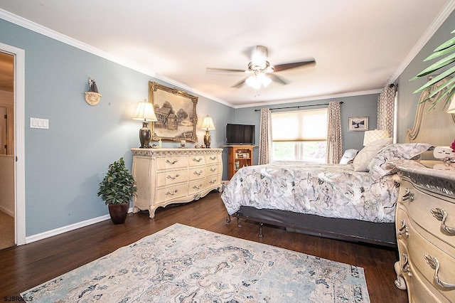9 Saddle Rdg, Egg Harbor Township, NJ 08234 - bedroom with dark wood finished floors, ornamental molding, a ceiling fan, and baseboards