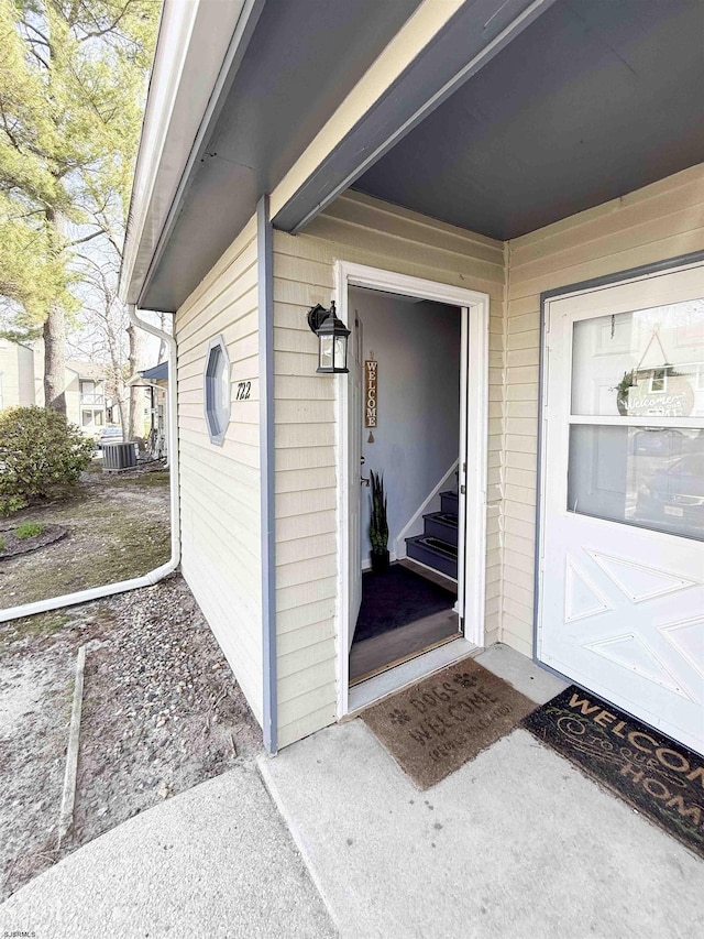 722 Fishers Creek Rd, Galloway Township, NJ 08205 - view of exterior entry featuring cooling unit