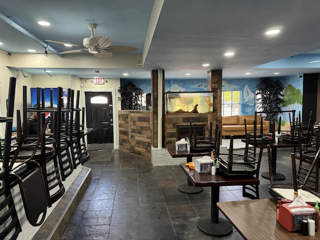 18 S Pennsylvania, Atlantic City, NJ 08401 - lobby with recessed lighting