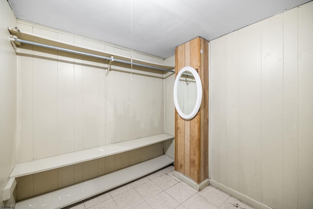 1139 Mcconnell Dr, Pleasantville, NJ 08232 - view of walk in closet