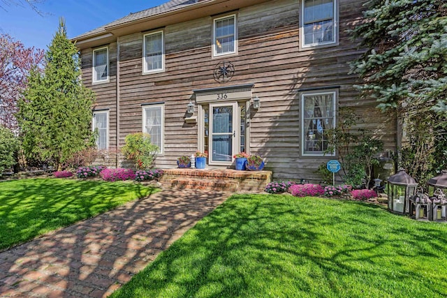 336 E Seabright Rd, Ocean City, NJ 08226 - view of front facade featuring a front lawn